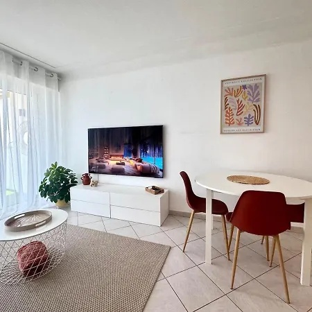 Appartement Magnifique 2p-front De Mer-garage-juan Les Pins *