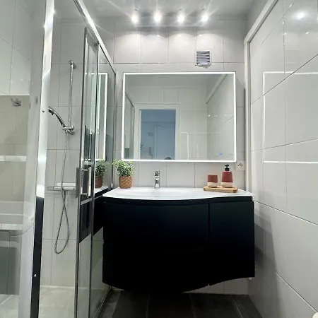 Apartman Magnifique 2p-front De Mer-garage-juan Les Pins Antibes
